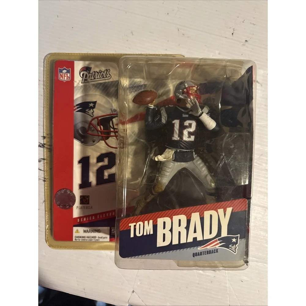 New 2005 McFarlane NFL Action Figure Series 11 New England Patriots Tom Brady